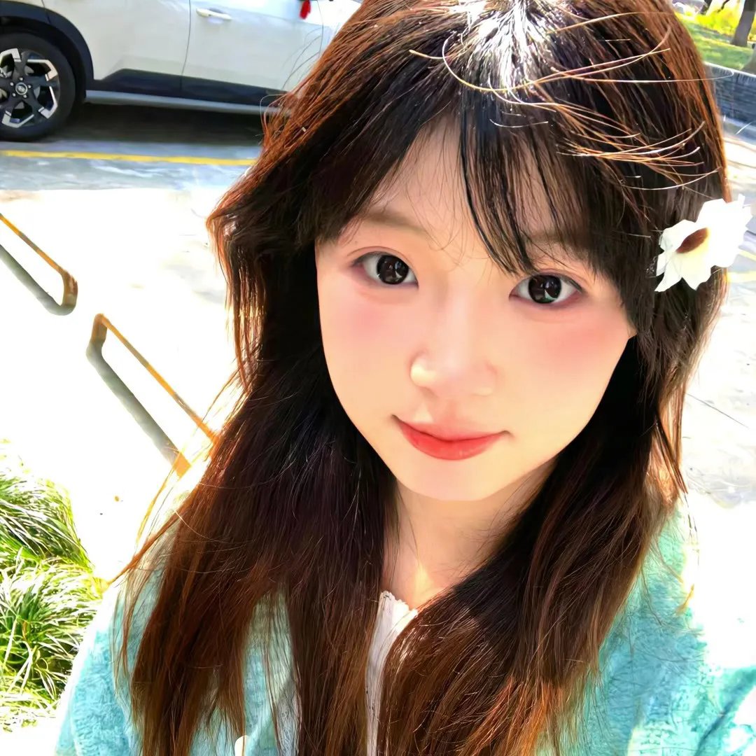 深蓝与月光 海报