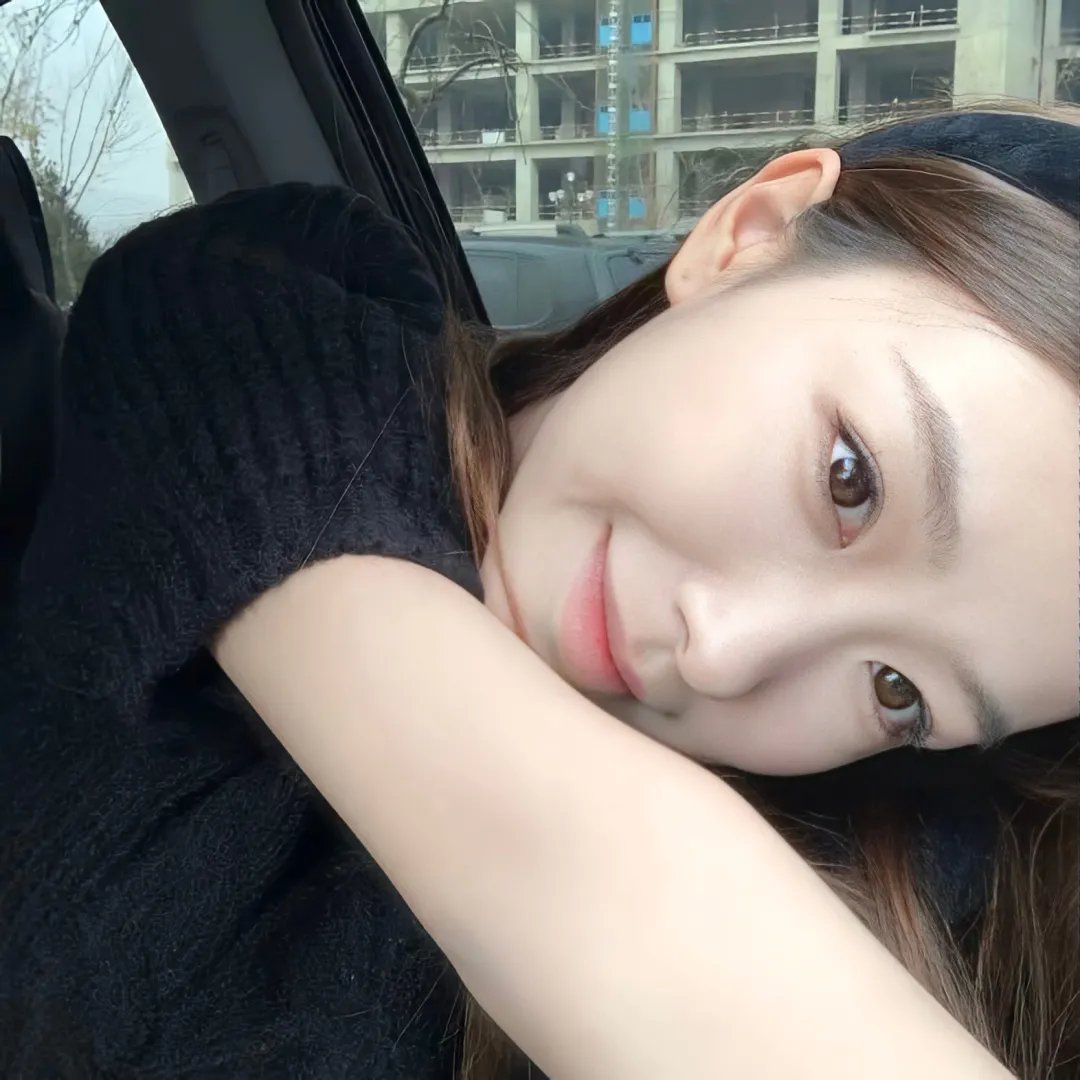 我最好的朋友会驱魔 海报