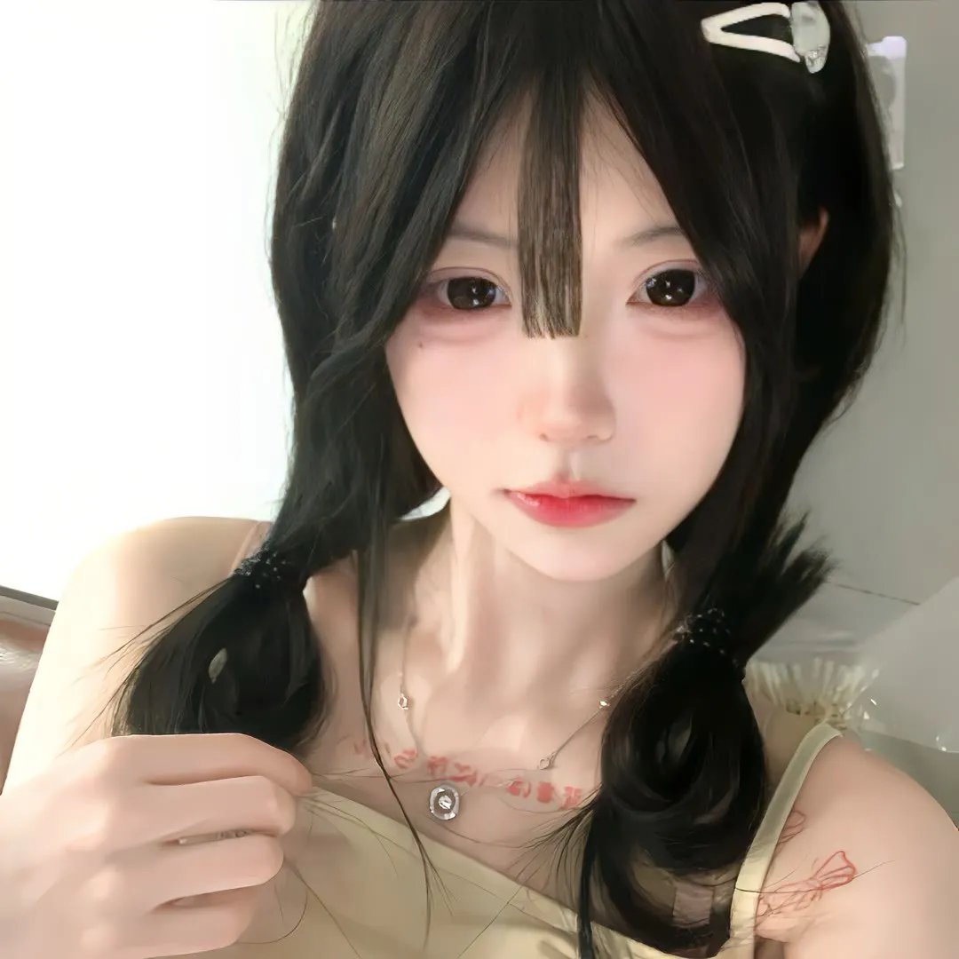 爱是一场温柔幻觉 海报